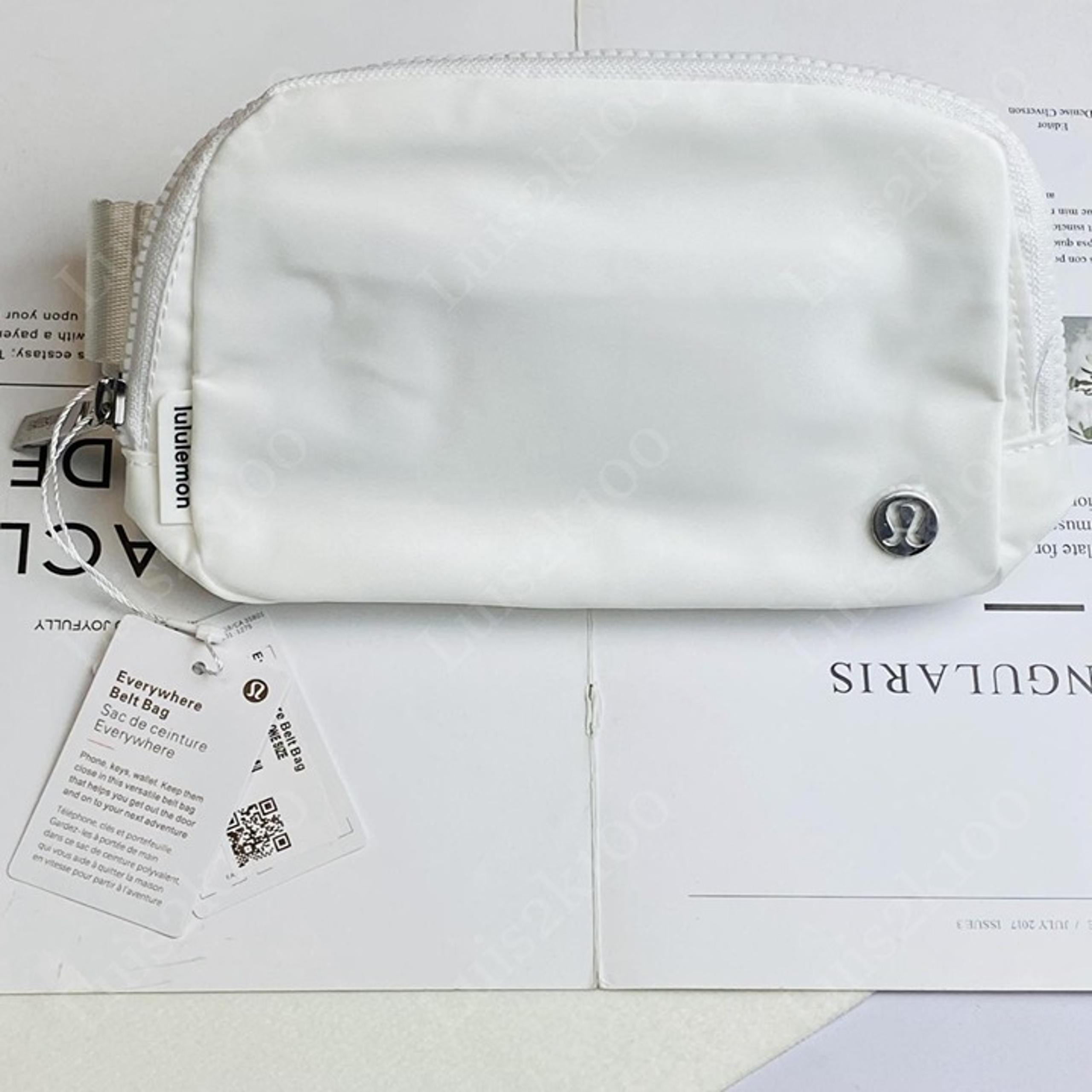 New Lululemon Everywhere Belt Bag 1L White, Unisex Lululemon Belt Bag