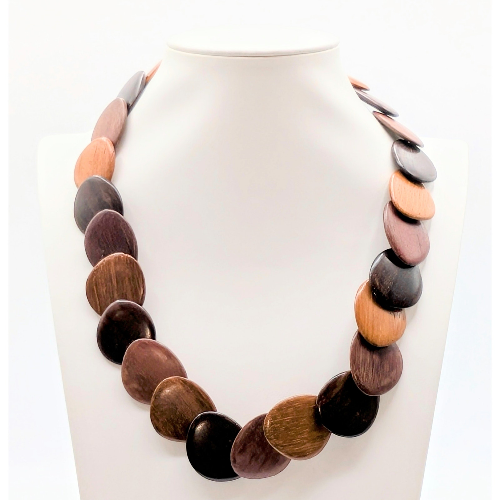 Vintage Costa Rica Sustainable Exotic Natural Wood Flat Disk 21.5 Necklace