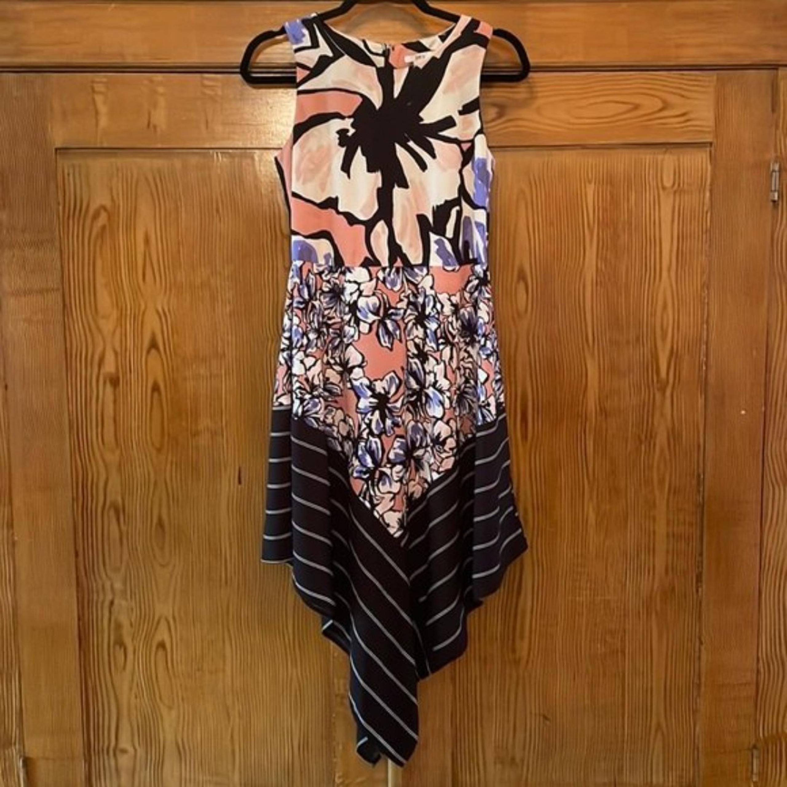 bar III floral print asymmetrical hem dress small