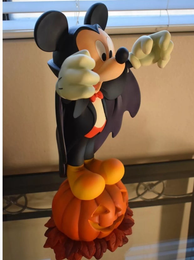 RARE BIG Disney Halloween Light Up Mickey Mouse Vampire