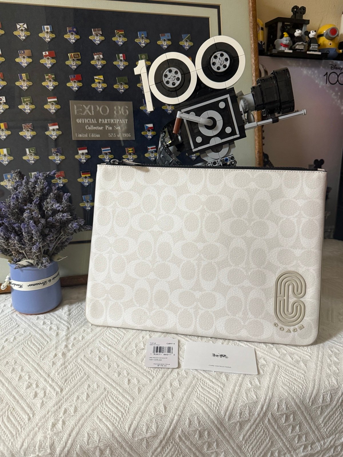 LARGE POUCH IN SIGNATURE CANVAS WITH COACH PATCH (COACH 1314) QB/CHALK STEAM