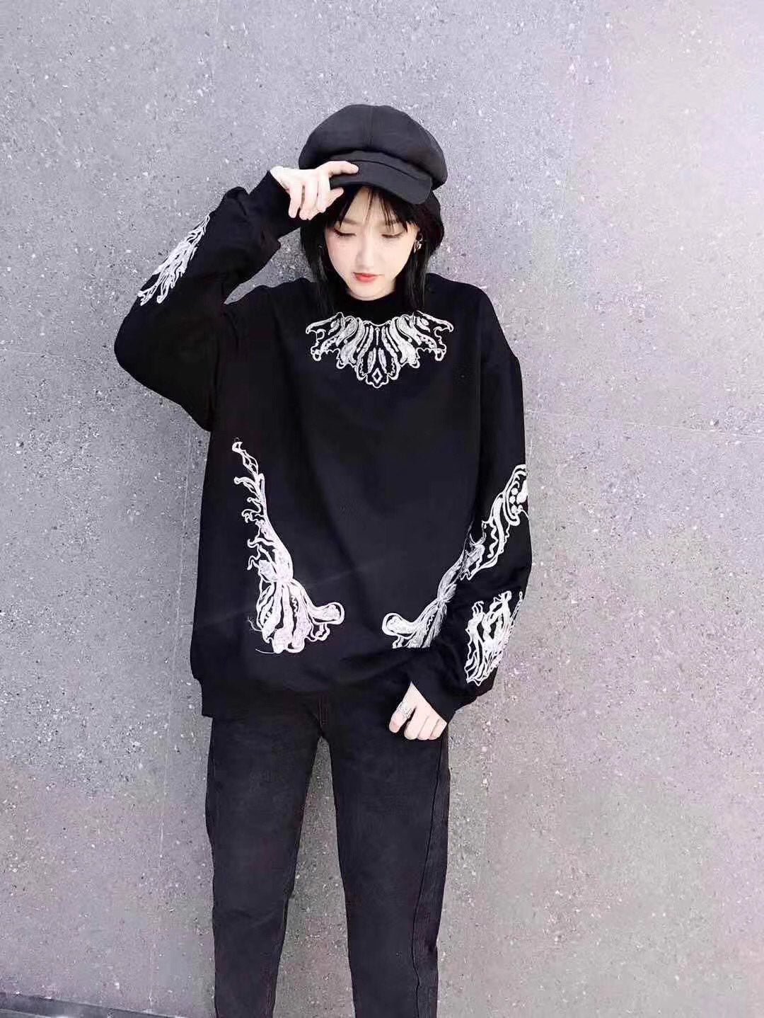 Classic fashion hoodie