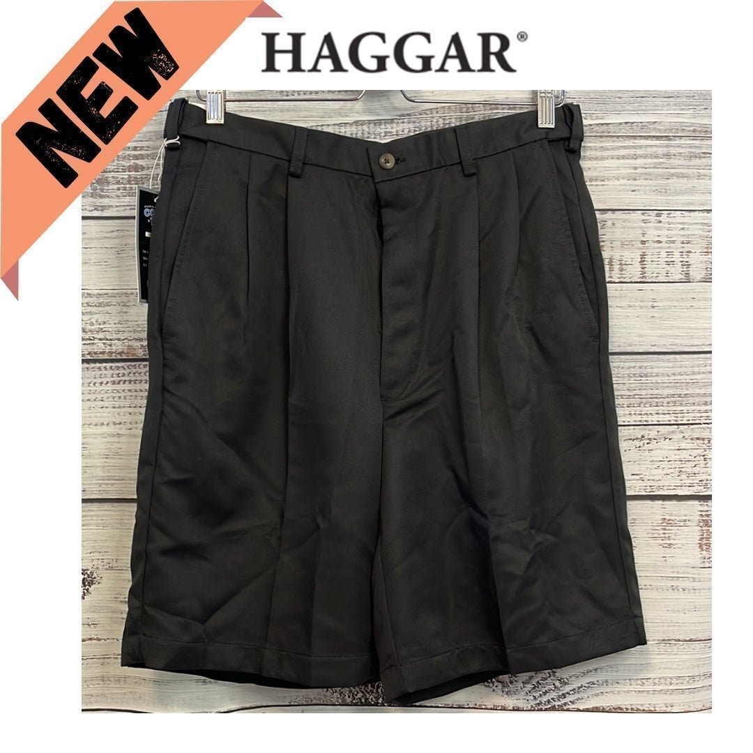 Men’s Pleated Black Shorts | Size 32 waist