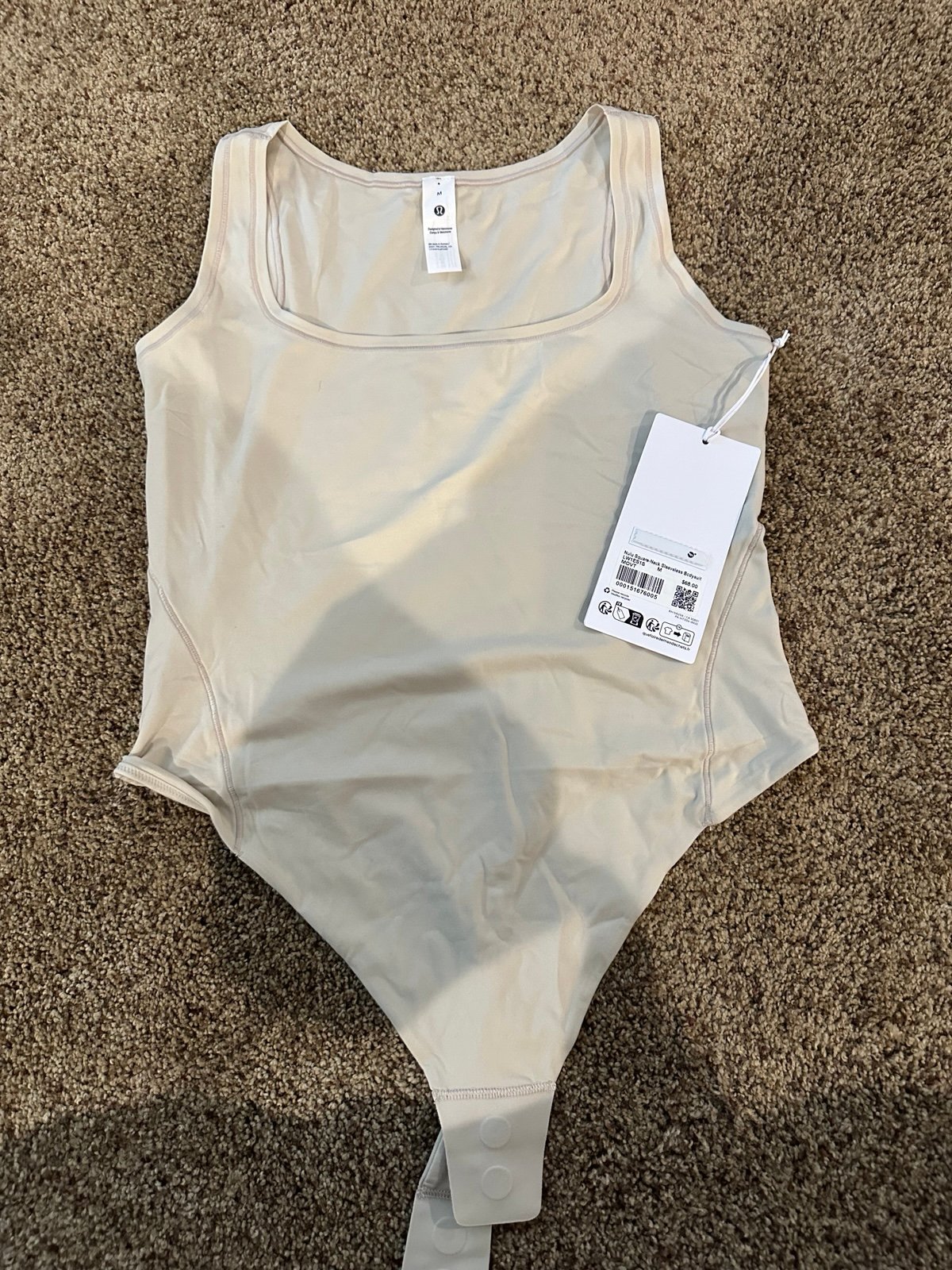 Lululemon sleeveless crossbody top - size medium