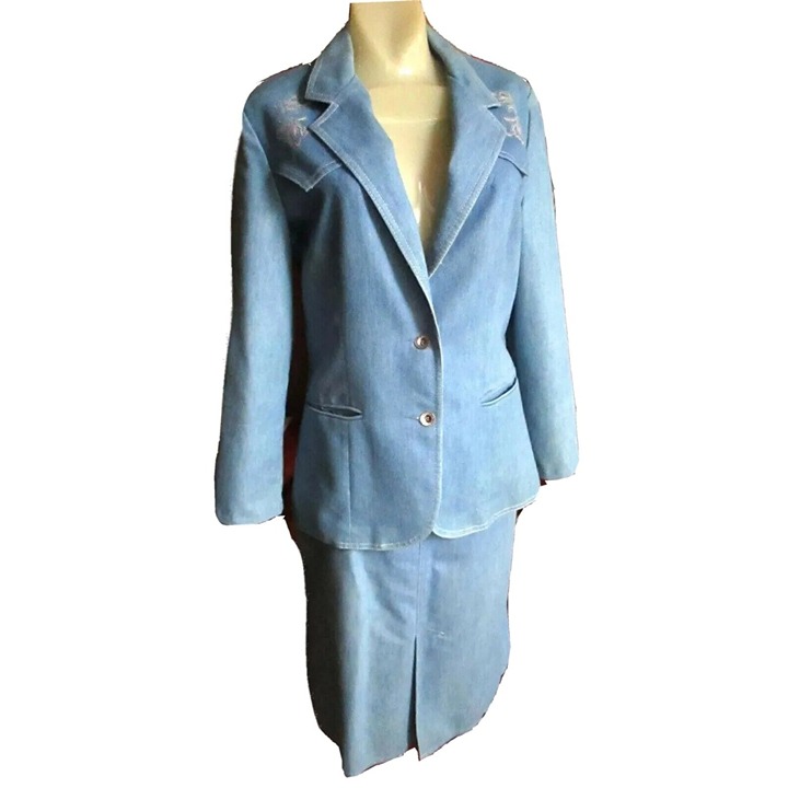 Vintage Western Womens Denim Skirt Suit With Embroidered Blazer & Button Details