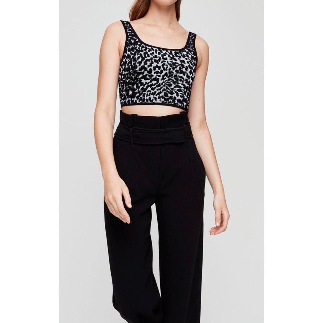 Babaton by Aritzia White & Black Leopard Print Sculpt Knit Tank Size Medium