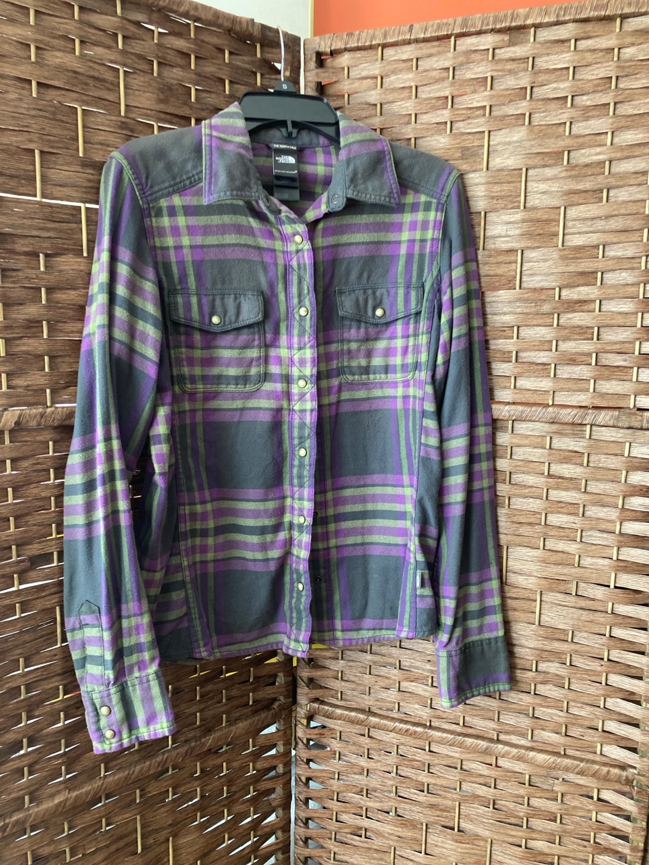 The North Face Flannel Snap Front Ladies  S/P  Shirt