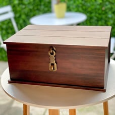 New Decorative Antique Style Keepsake Wood Storage Box with Hinged Lid for Home