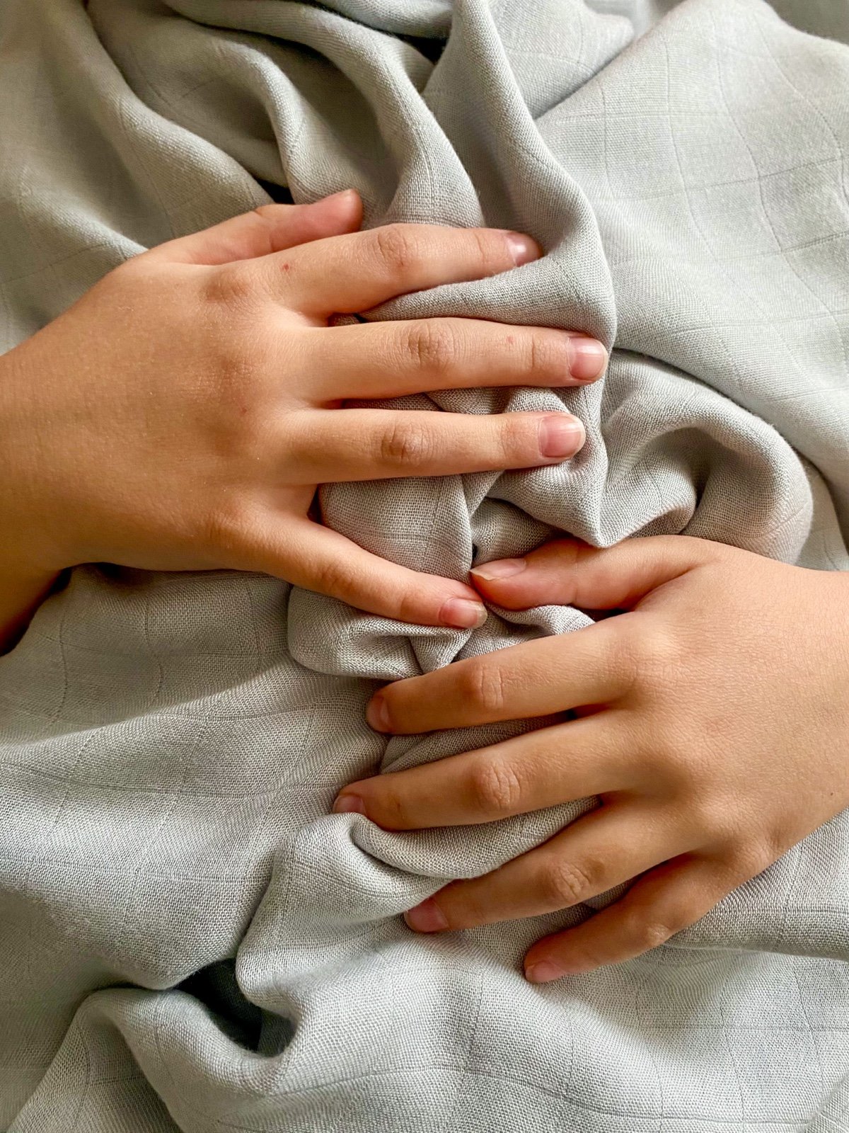 Large Muslin blanket for Kids - Grey