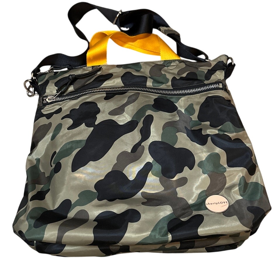 shortyLOVE Wonder large crossbody bag Green Camo
