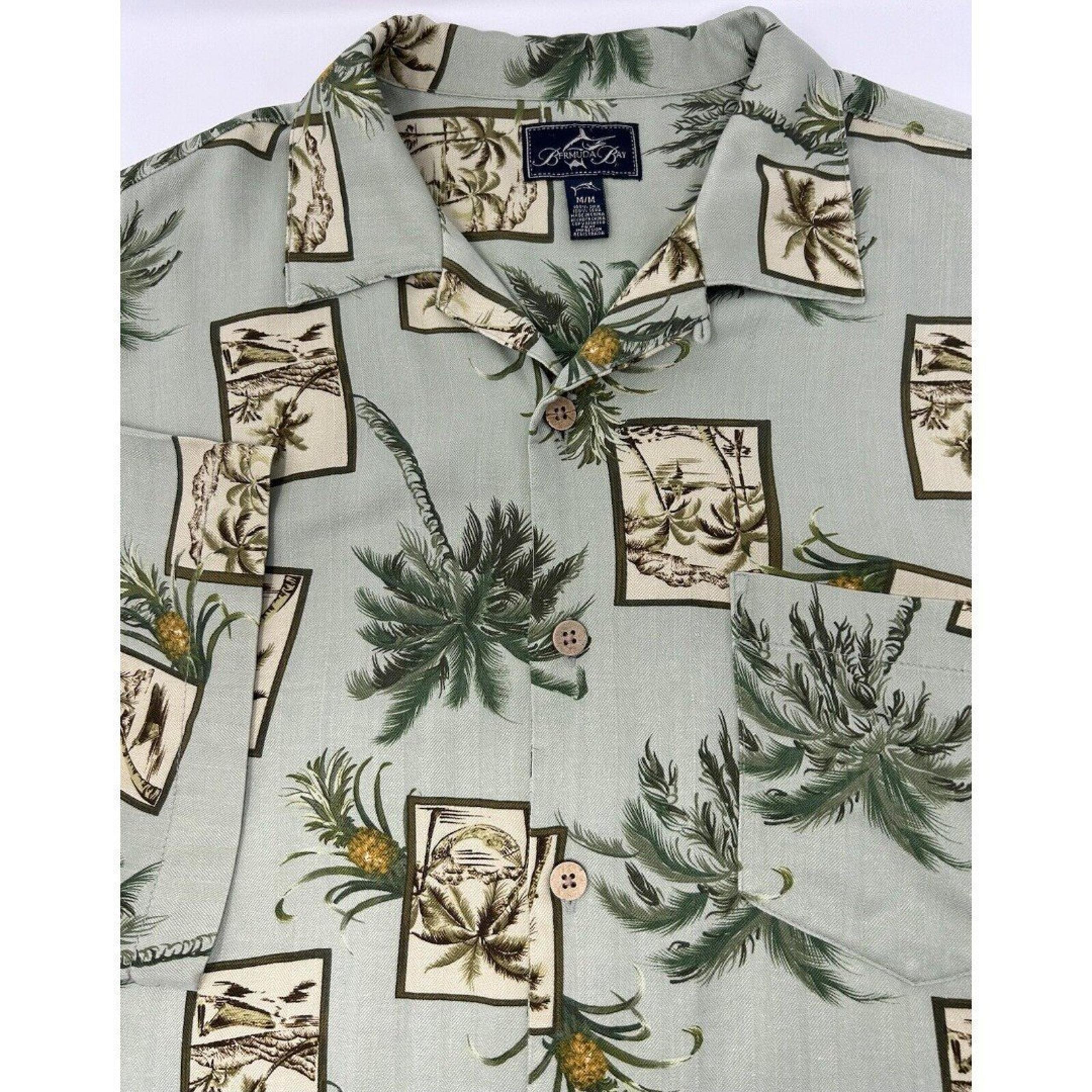 Bermuda Bay Mens Green Silk Hawaiian Short Sleeve Shirt Size M