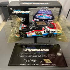 Dave Blaney Pontiac Grand Prix Nascar 2000 ERTL 1/18 Proshop Damaged AMOCO