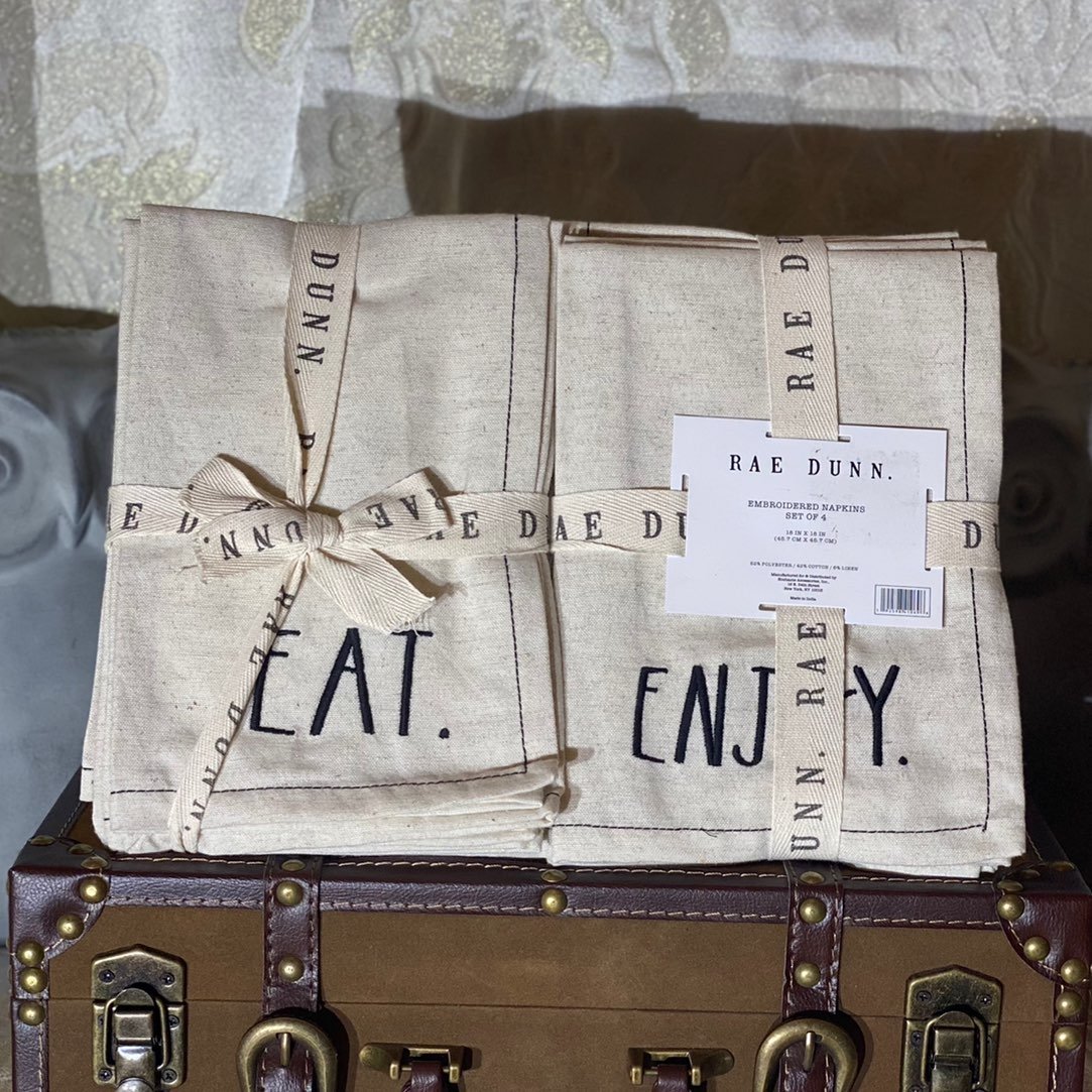⭐️FINAL PRICE⭐️ Rae Dunn EAT-ENJOY Napkins