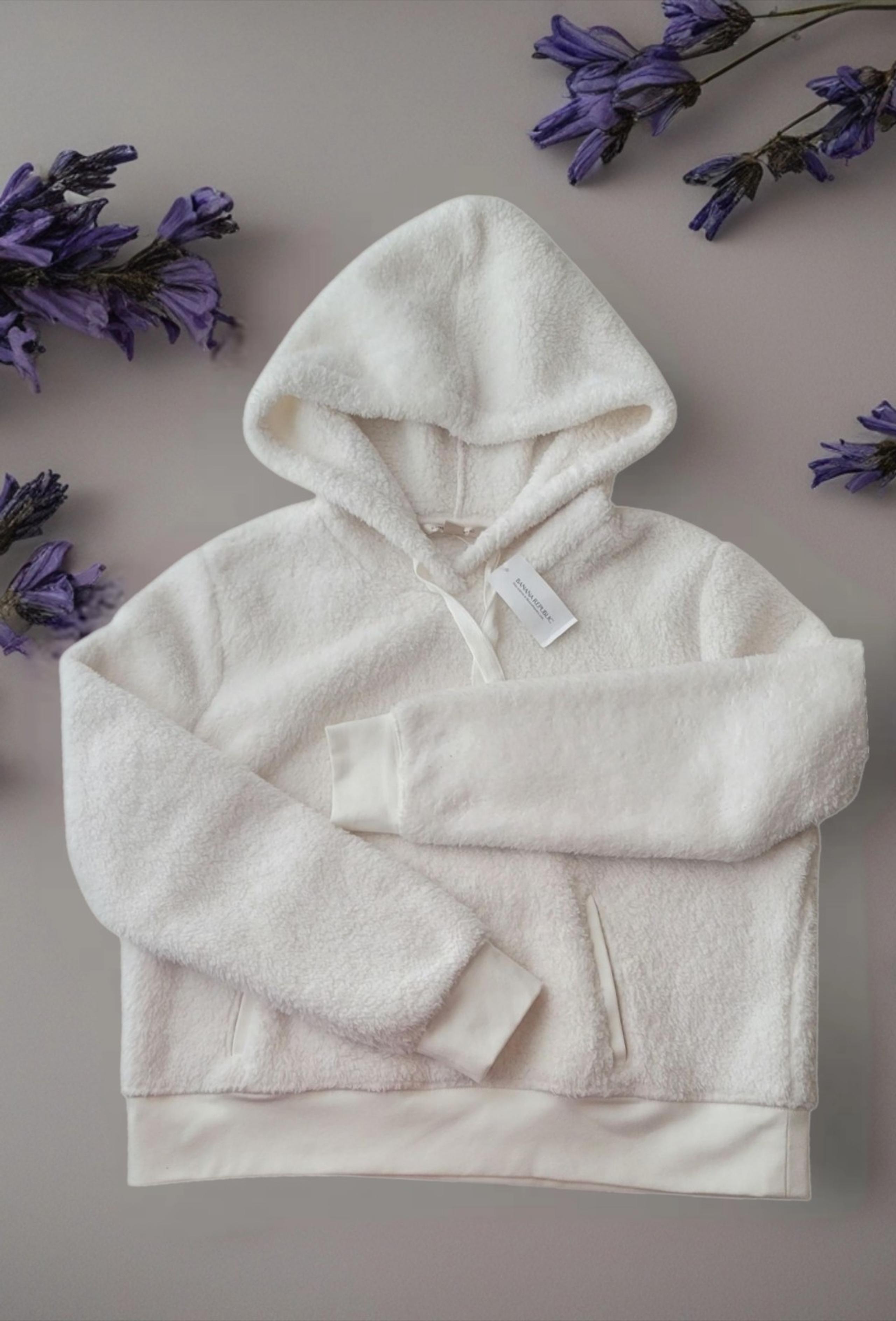 NWT Banana Republic Sweater Pullover Hoodie Ultra Soft sz M
