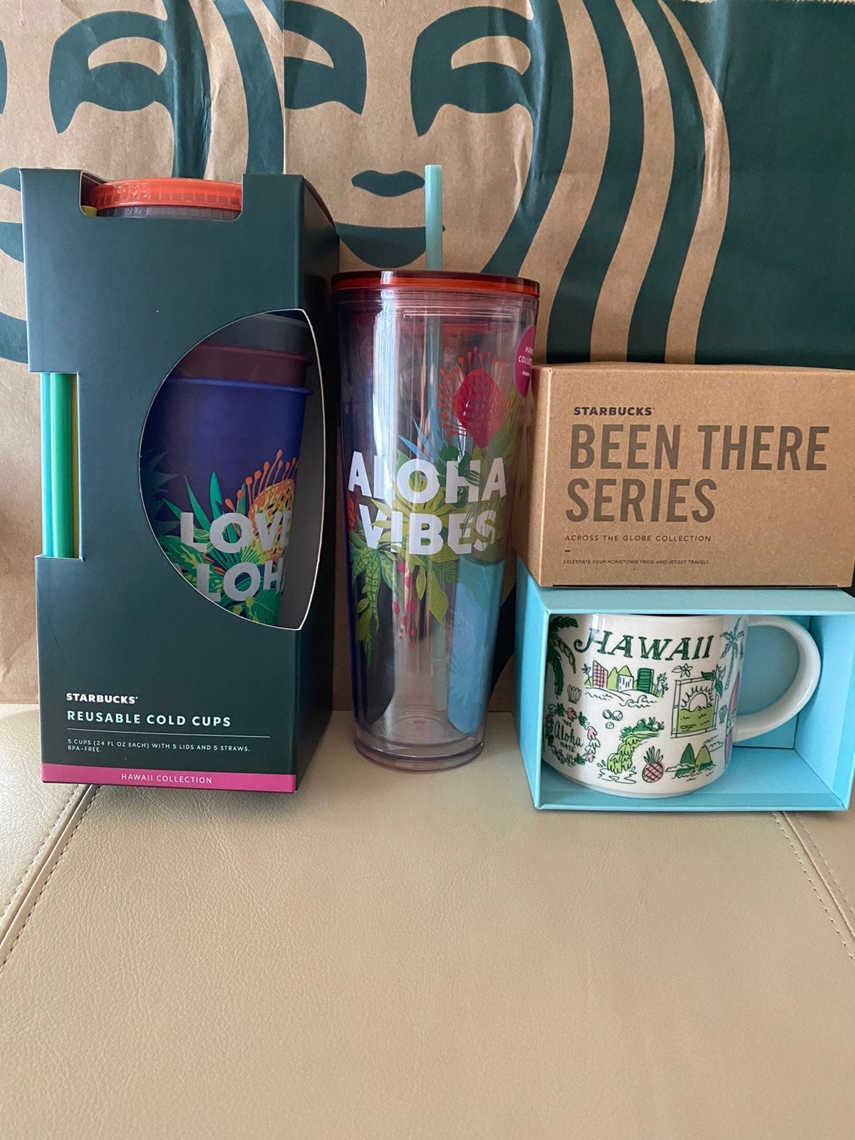 Starbucks Tumbler Hawaii ExclusiveTumbler & Mug Bundle