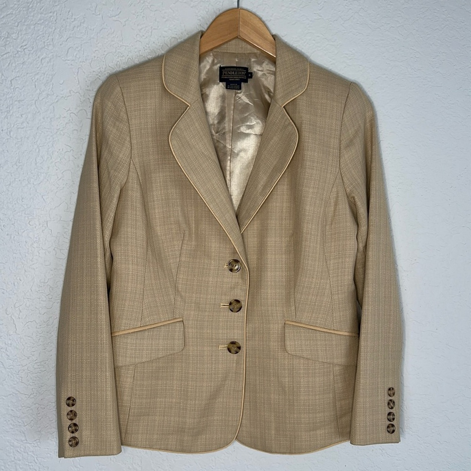 Pendleton Tan Blazer 100% Virgin Wool Size 8 Preppy Twee Academia Office Career