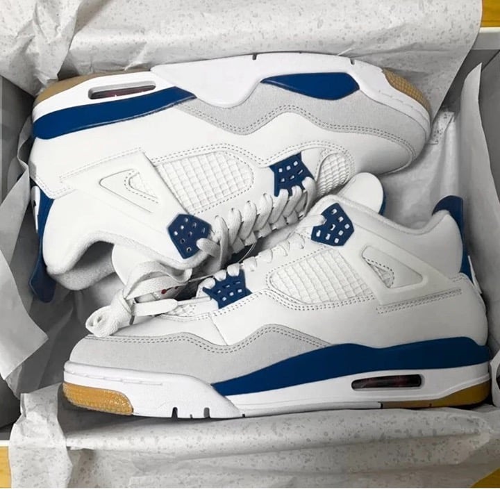Jordan 4 SB Navy Men’s Size 8