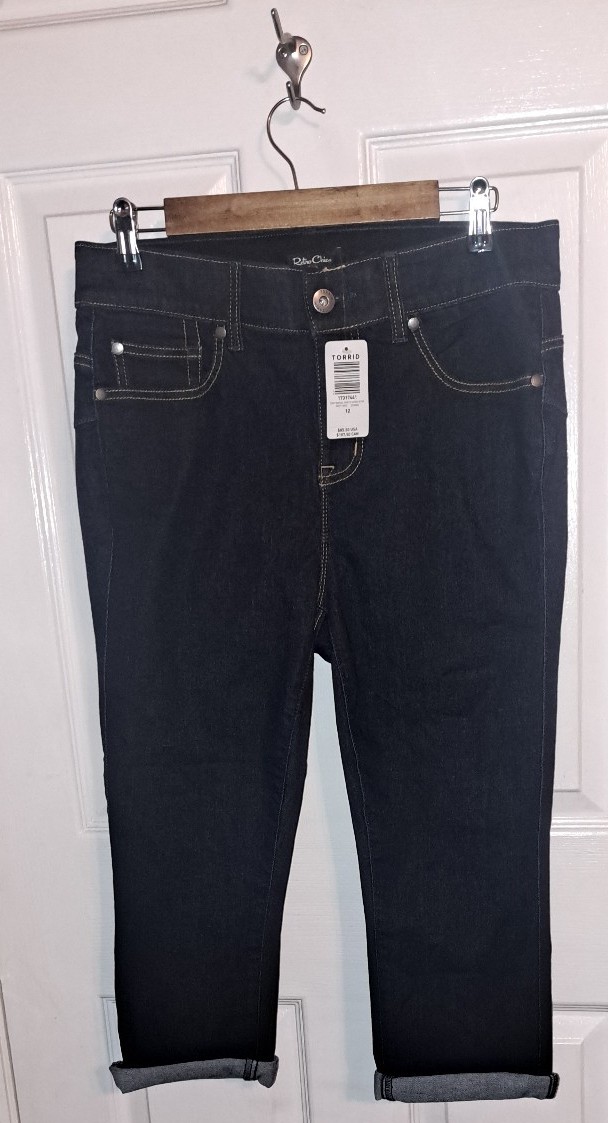 TORRID Retro Chic Capri Jeans NWT size 12