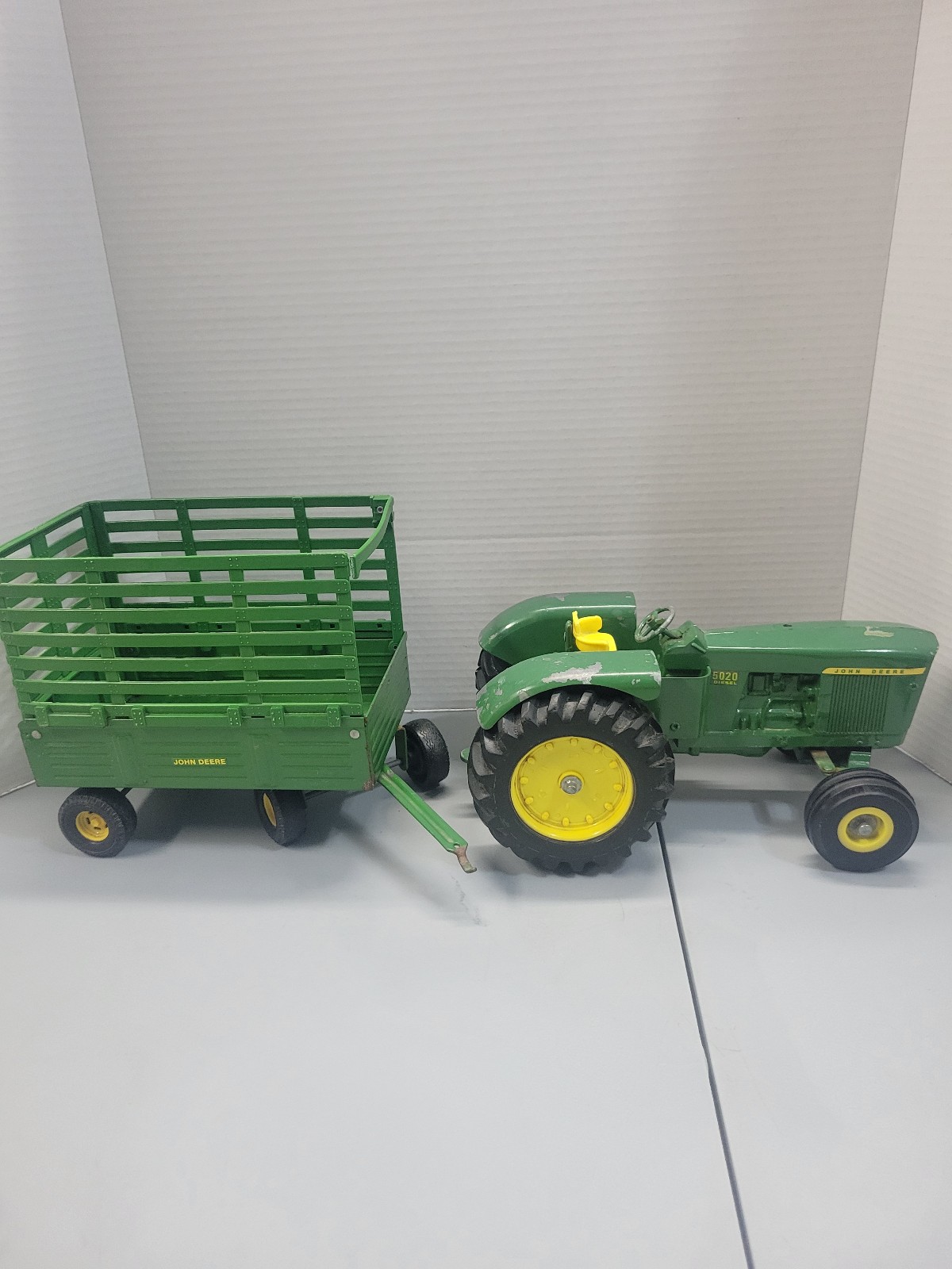 Ertl Toys John Deere 5020 Diesel Tractor