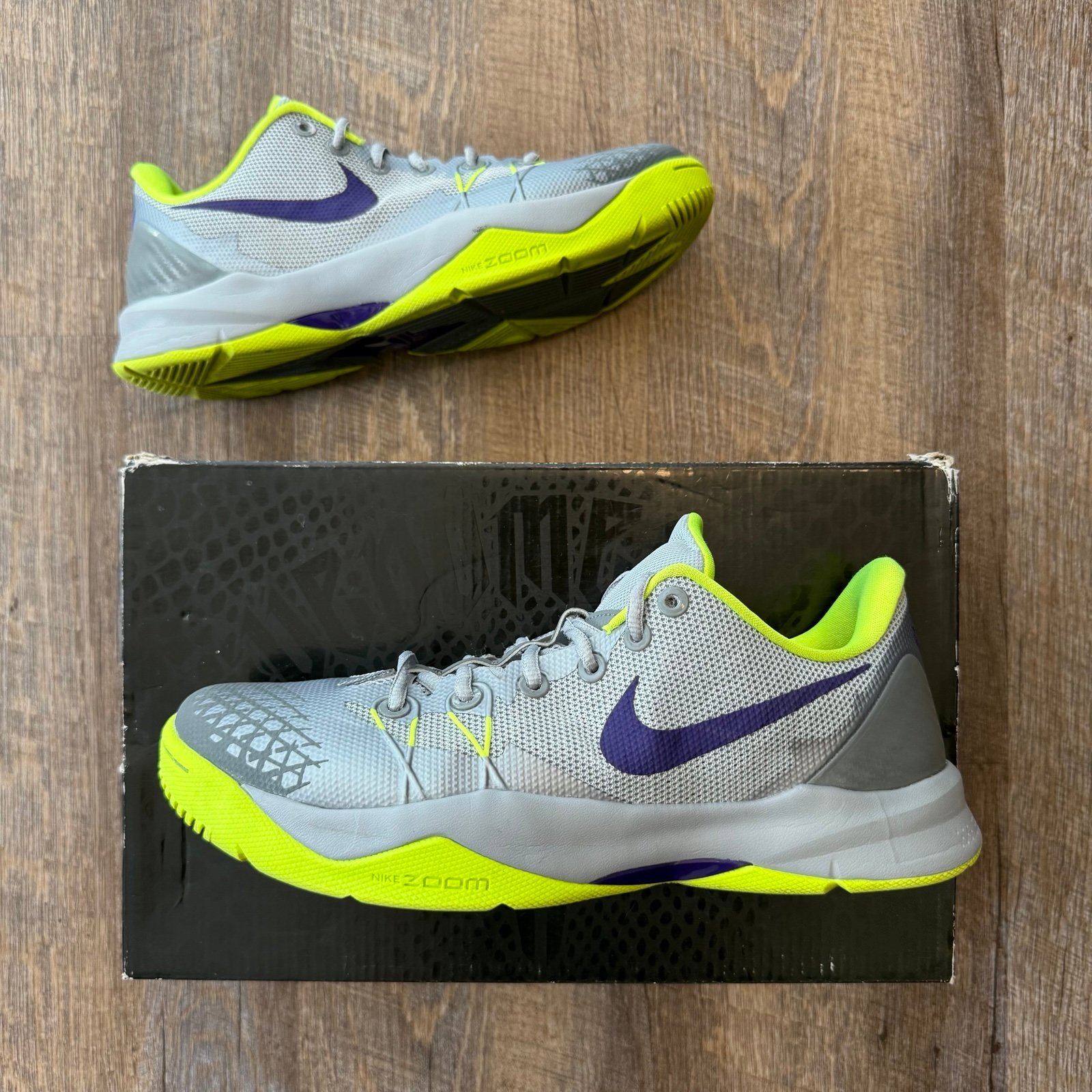 Nike Zoom Kobe Venomenon 4 Wolf Grey Purple Volt