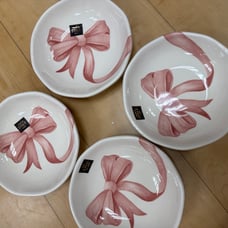 4 pink bow bowls