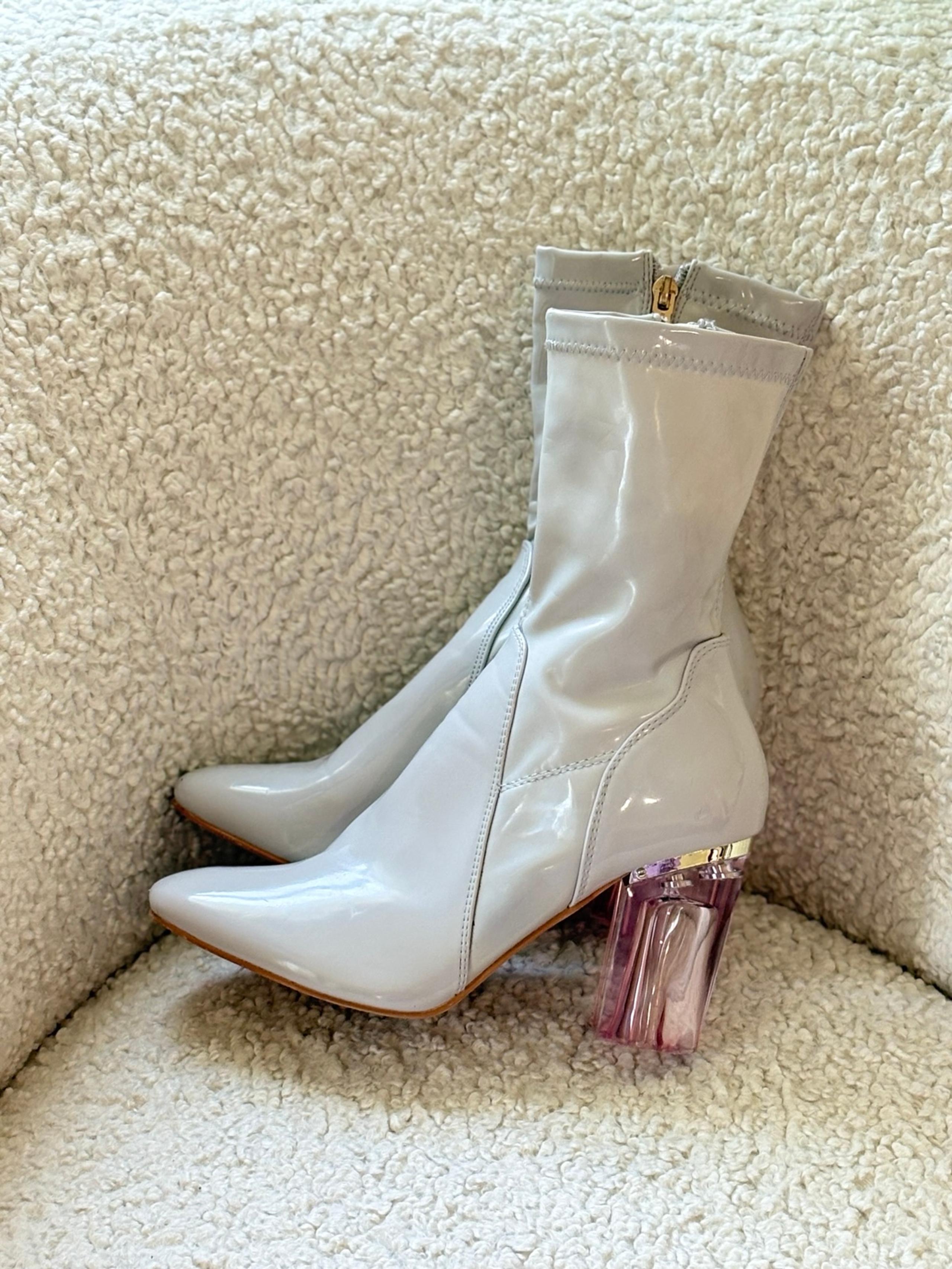 Cape Robbin Womens Pu Boots With Acrylic Heel