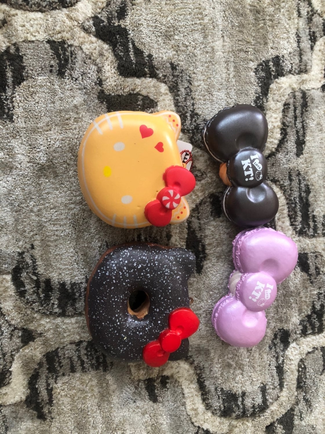 Hello kitty squishy bundle