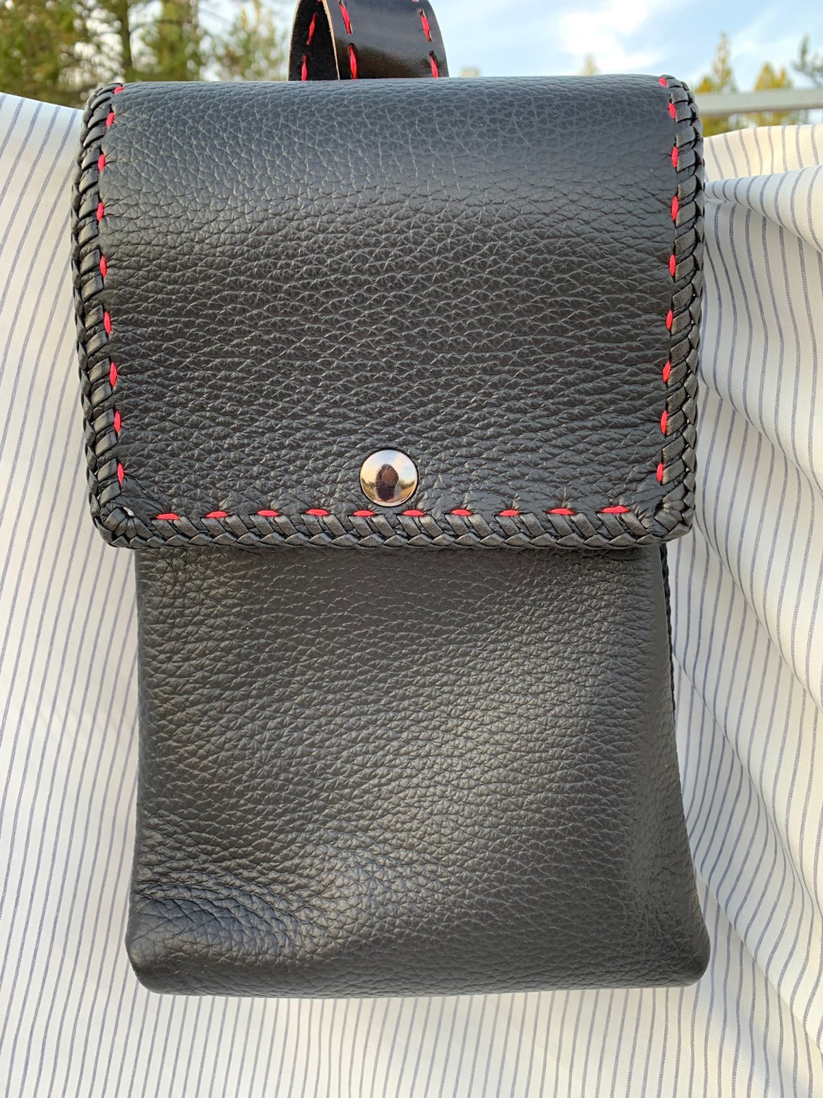 handmadeleather bags and wallets