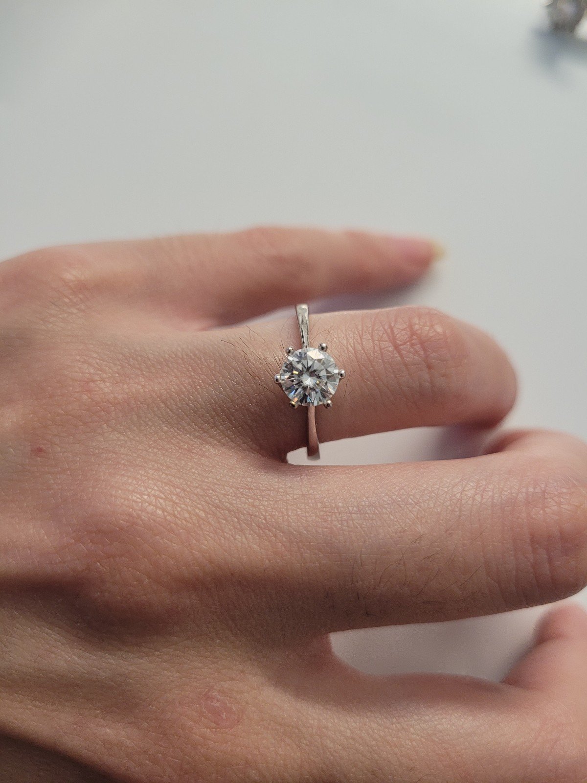 *SALE* Engagement ring size 6,7,8,9