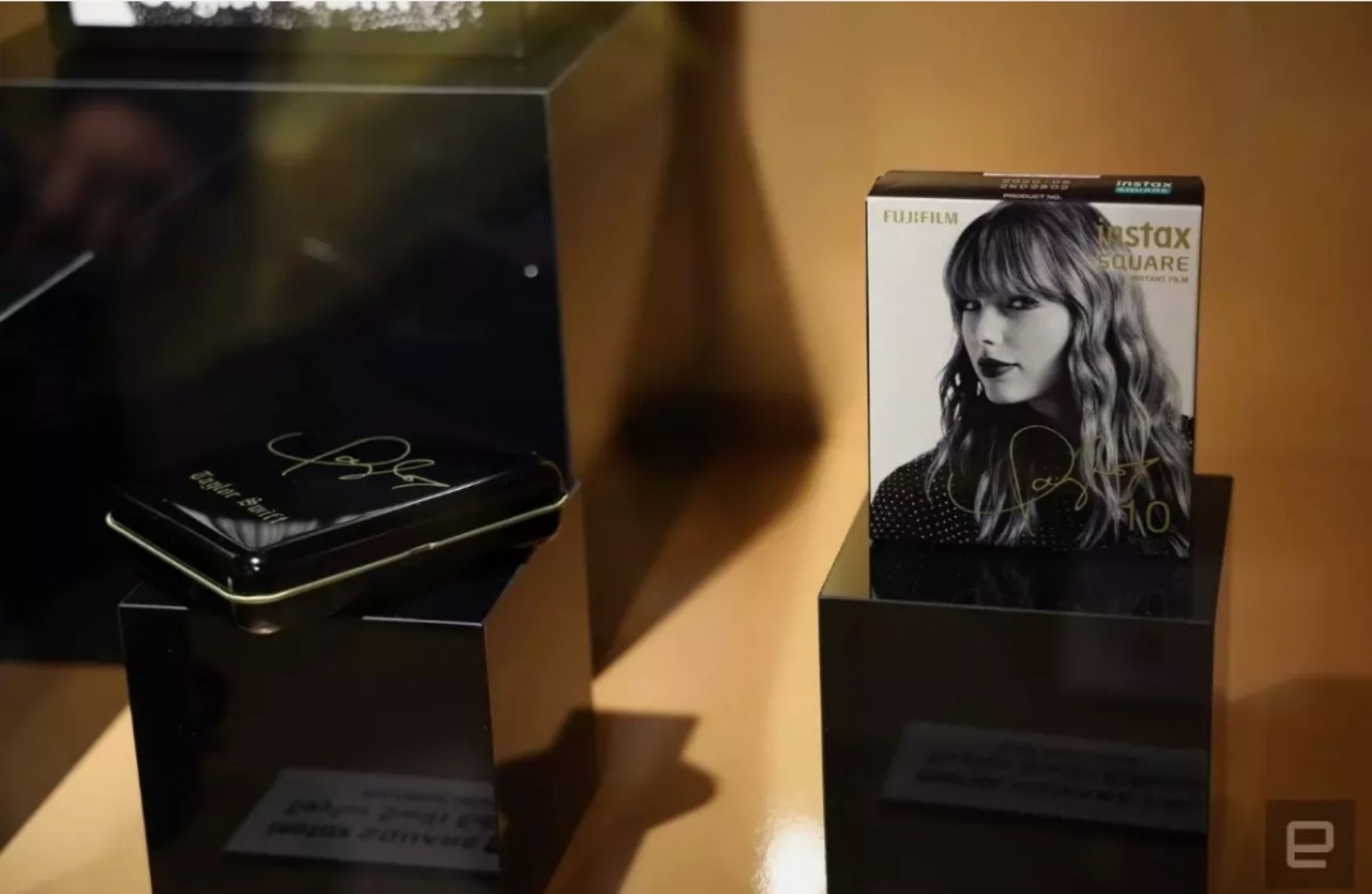 Fujifilm Instax SQUARE SQ6 Taylor Swift Edition Camera Tin