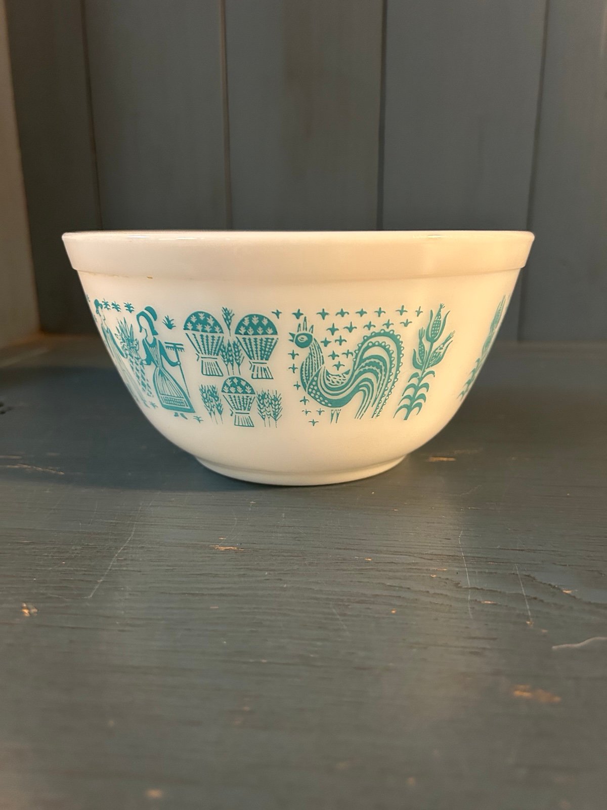 Vintage Pyrex Amish Butterprint Turquoise Mixing Stacking Bowl 402 1 1/2 Qt