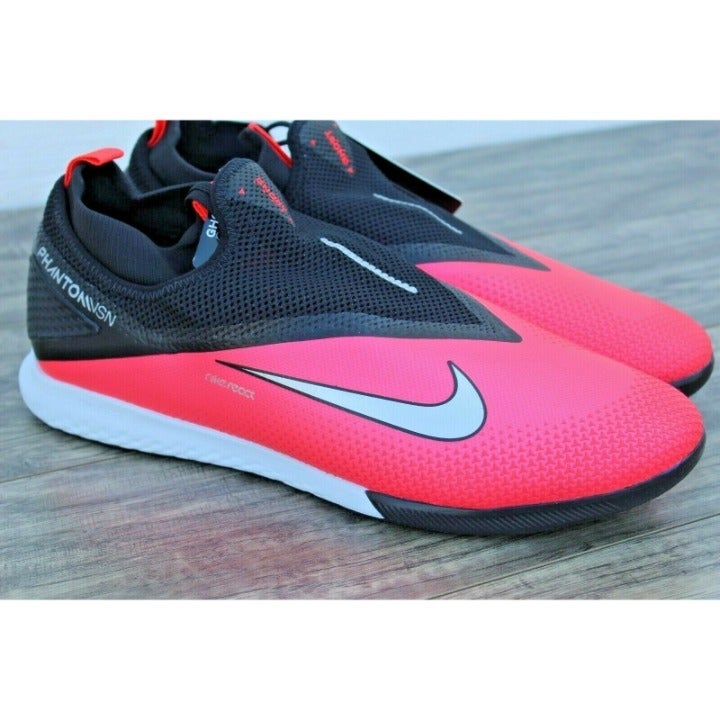 new Nike React Phantom VSN 2 PRO DF IC S