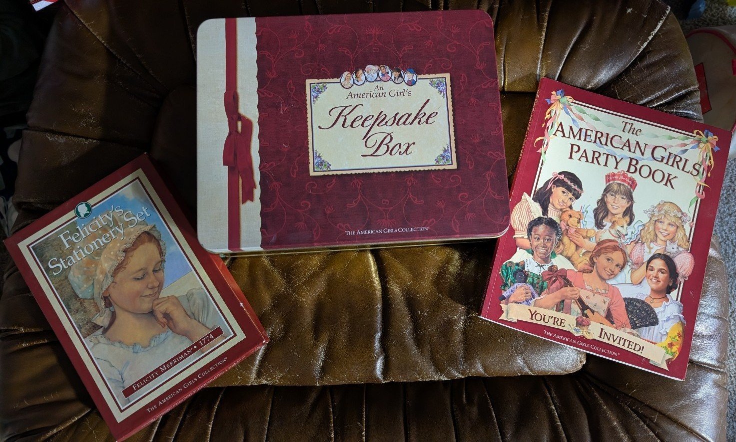 Vintage American Girl Felicity stationary 1996 and Keepsake collection box set