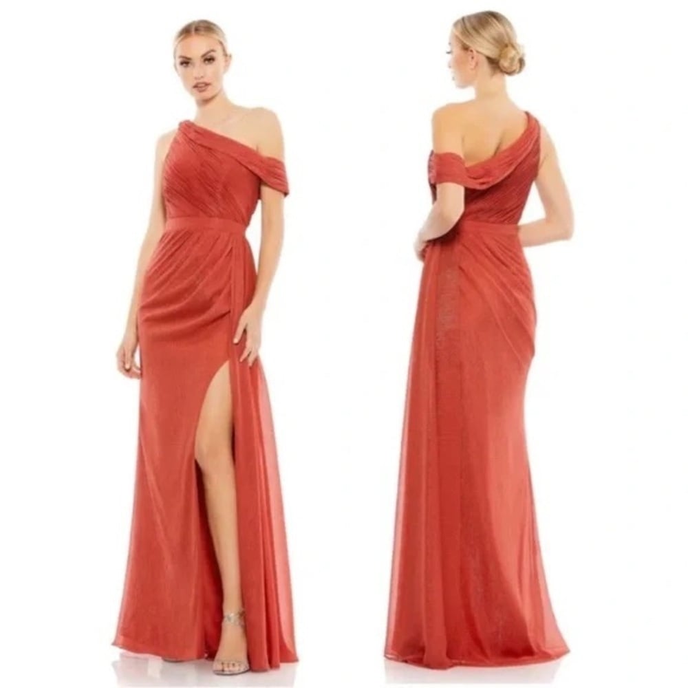 Size Ieena for Mac Duggal 49291 NWT Chiffon One Shoulder Evening Dress