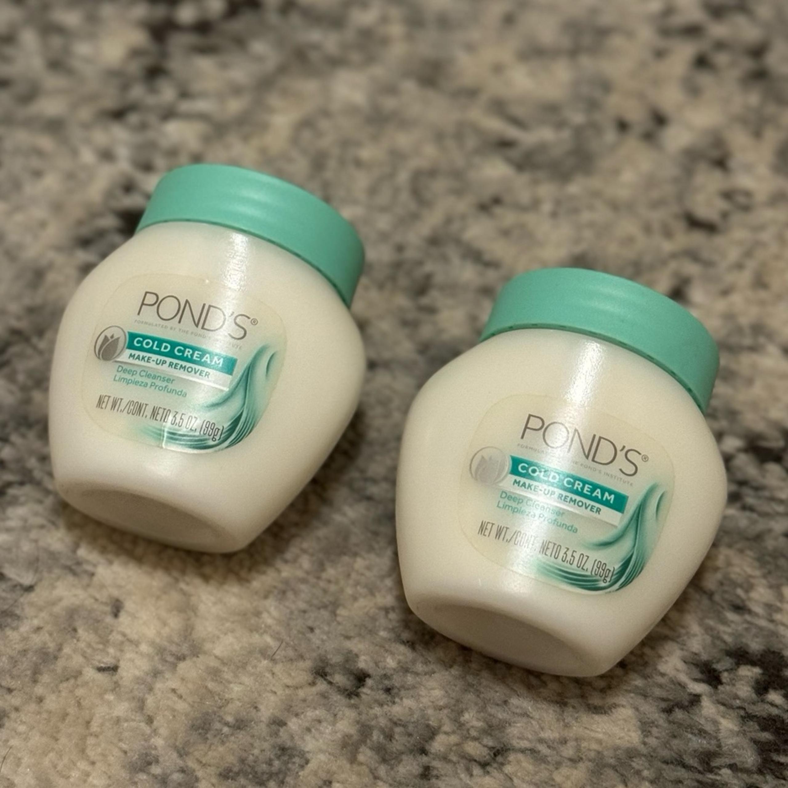 2 Pond’s Cold Cream Make-Up Remover *NEW*