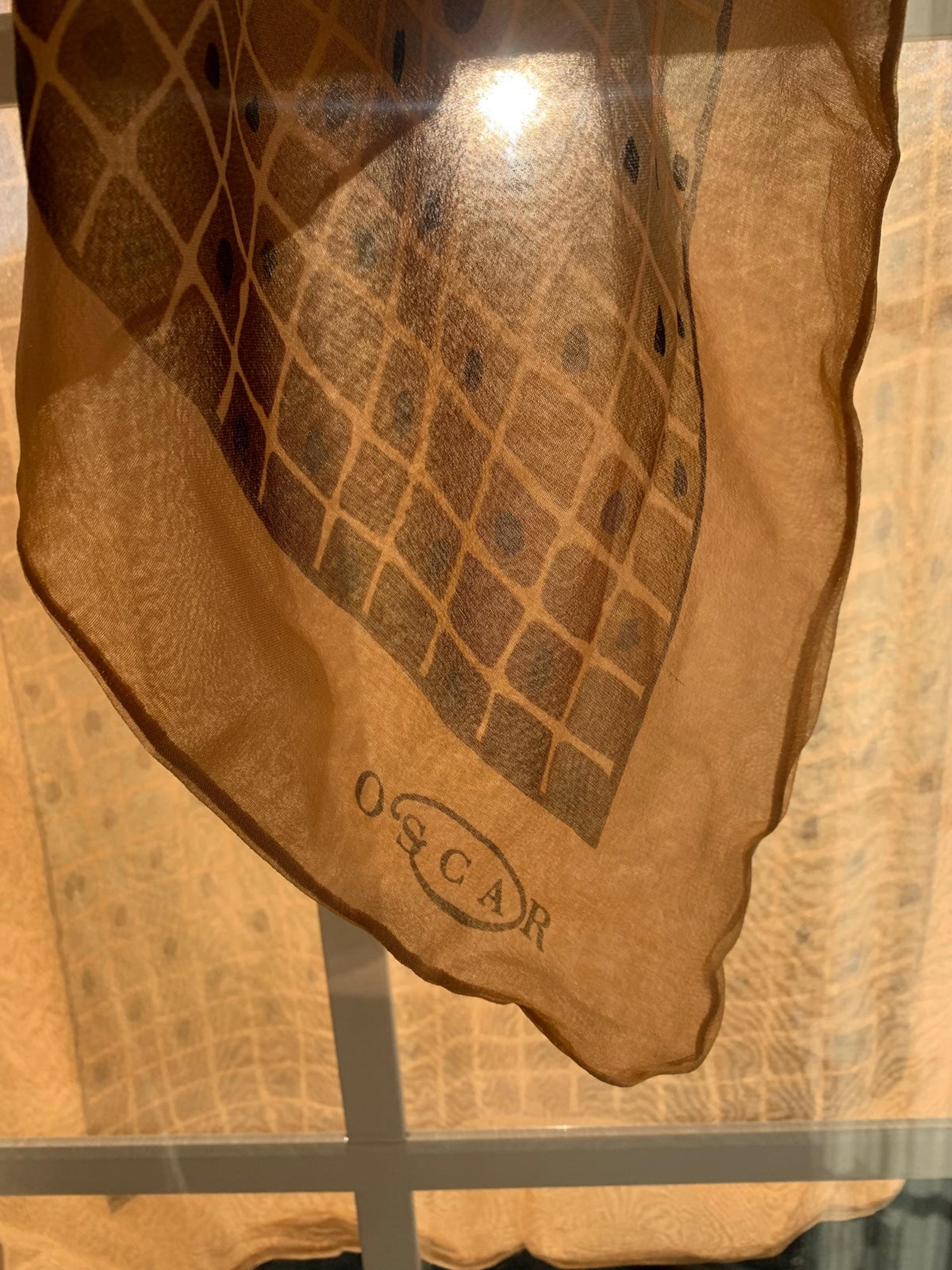 Oscar de la Renta 100% Silk Scarf