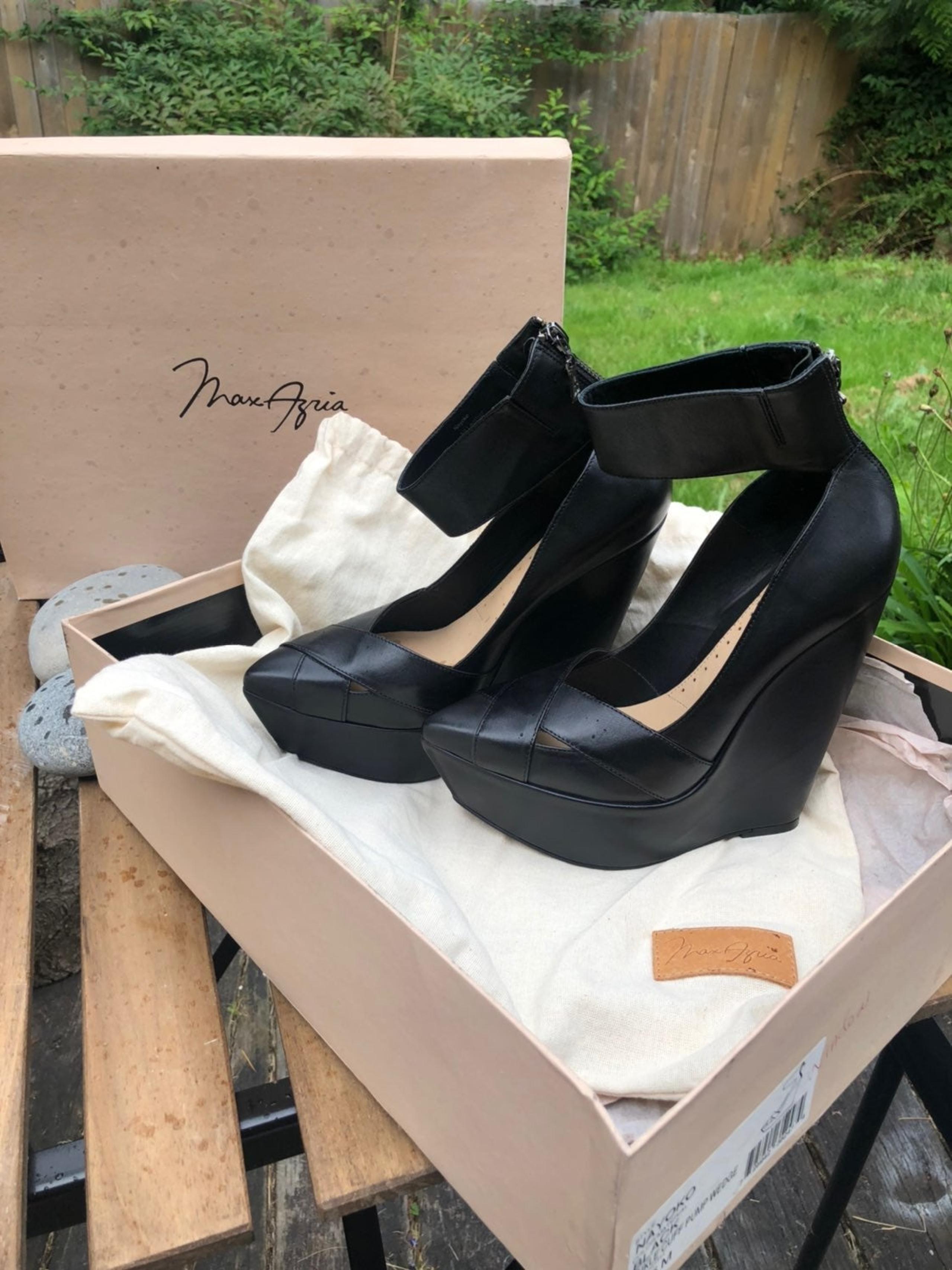 bcbgmaxazria black ankle strap shoes