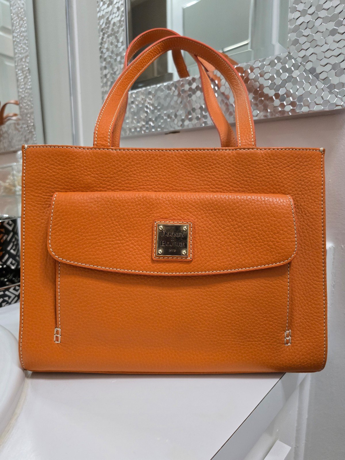 Dooney & Bourke