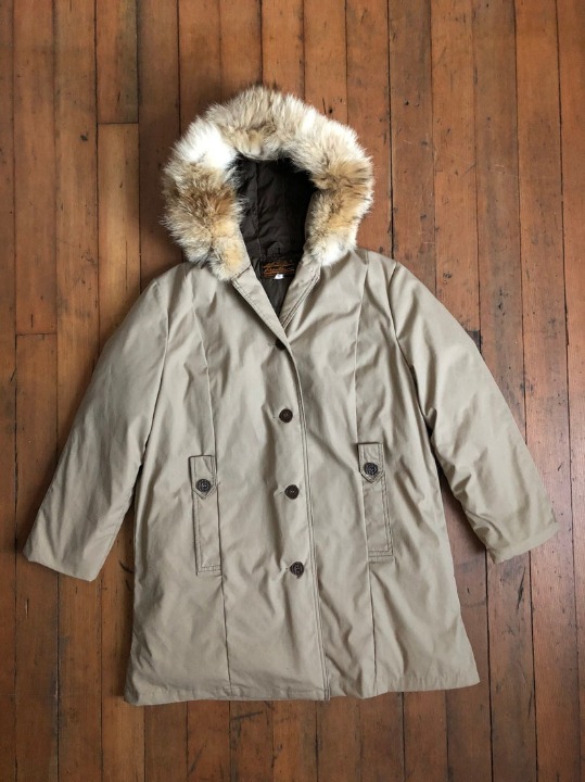 vintage 1970s Eddie Bauer down jacket