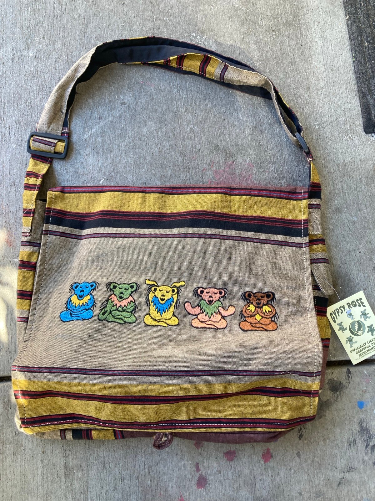 Dancing bears tote bag