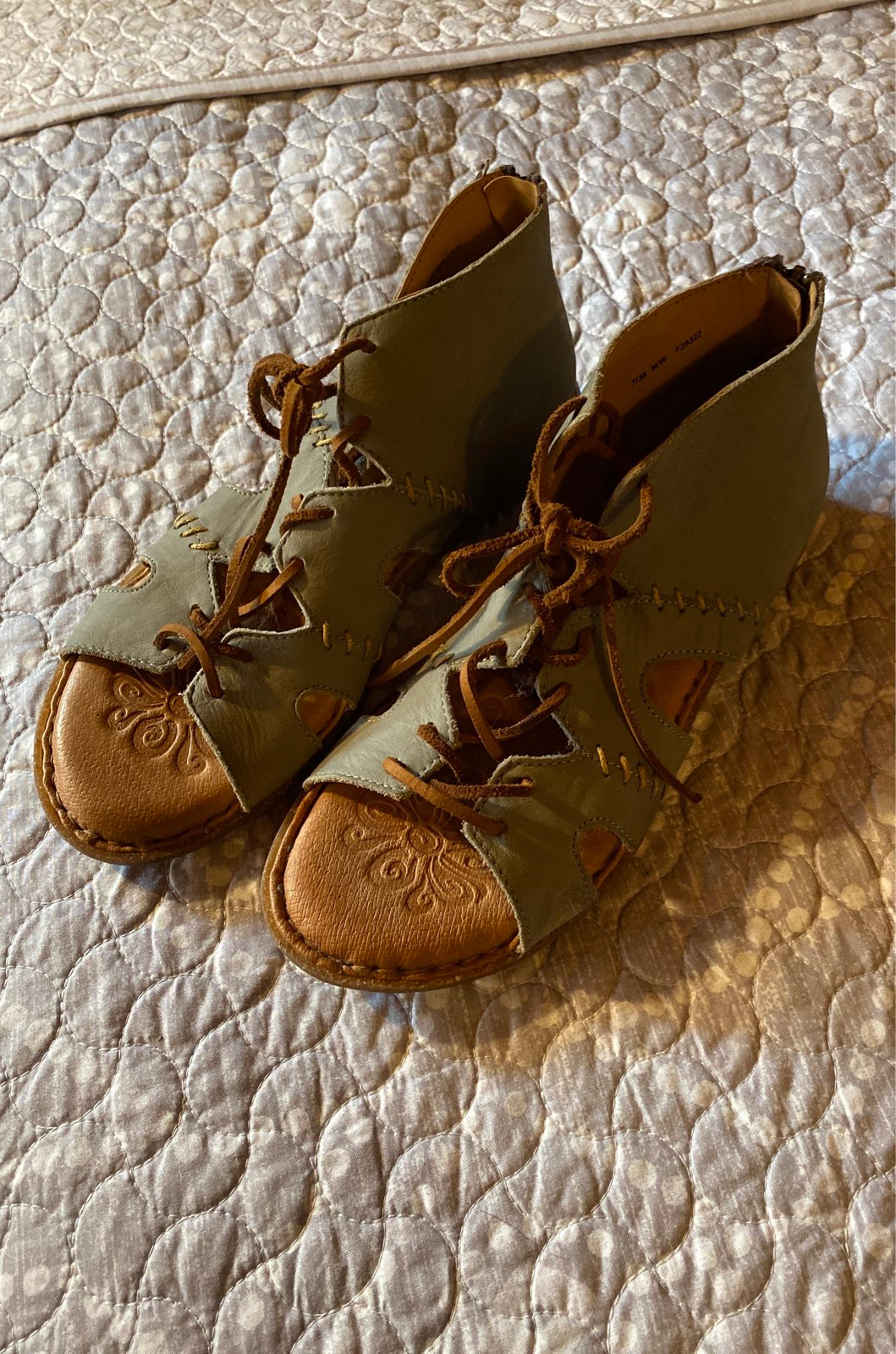 Born Shoes