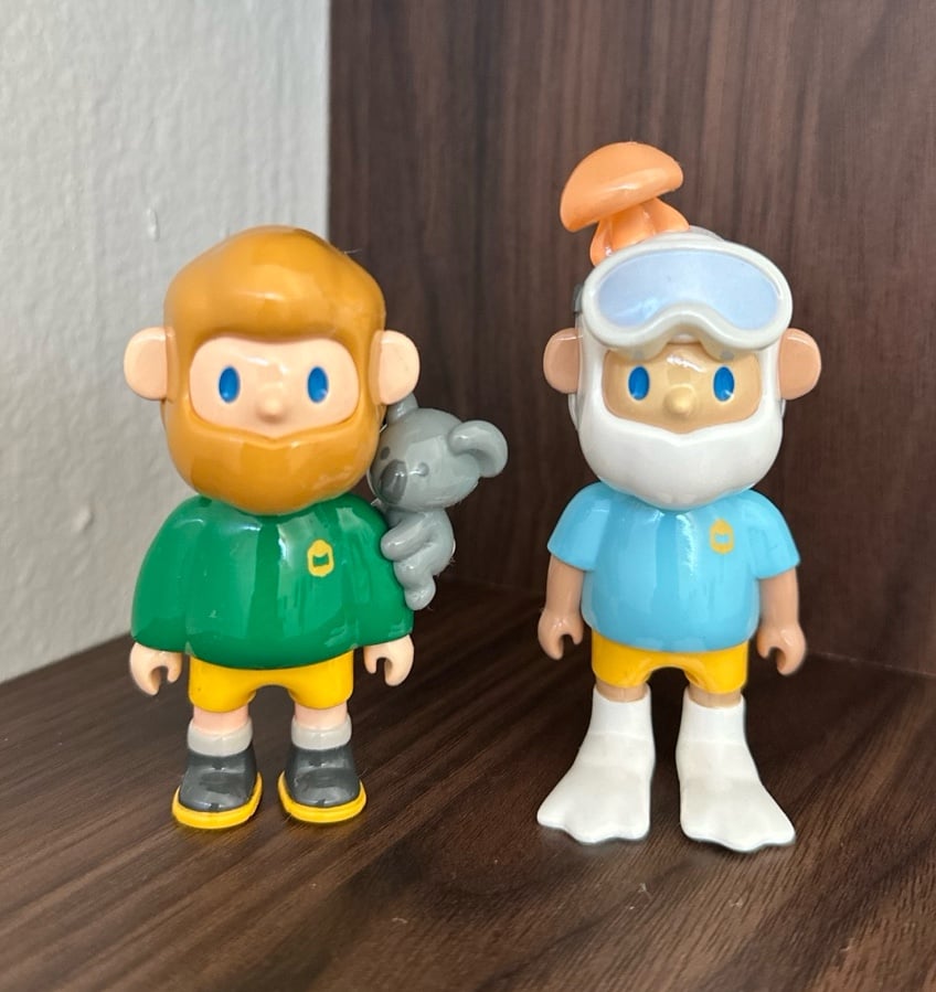 2 Farmer Bob figures
