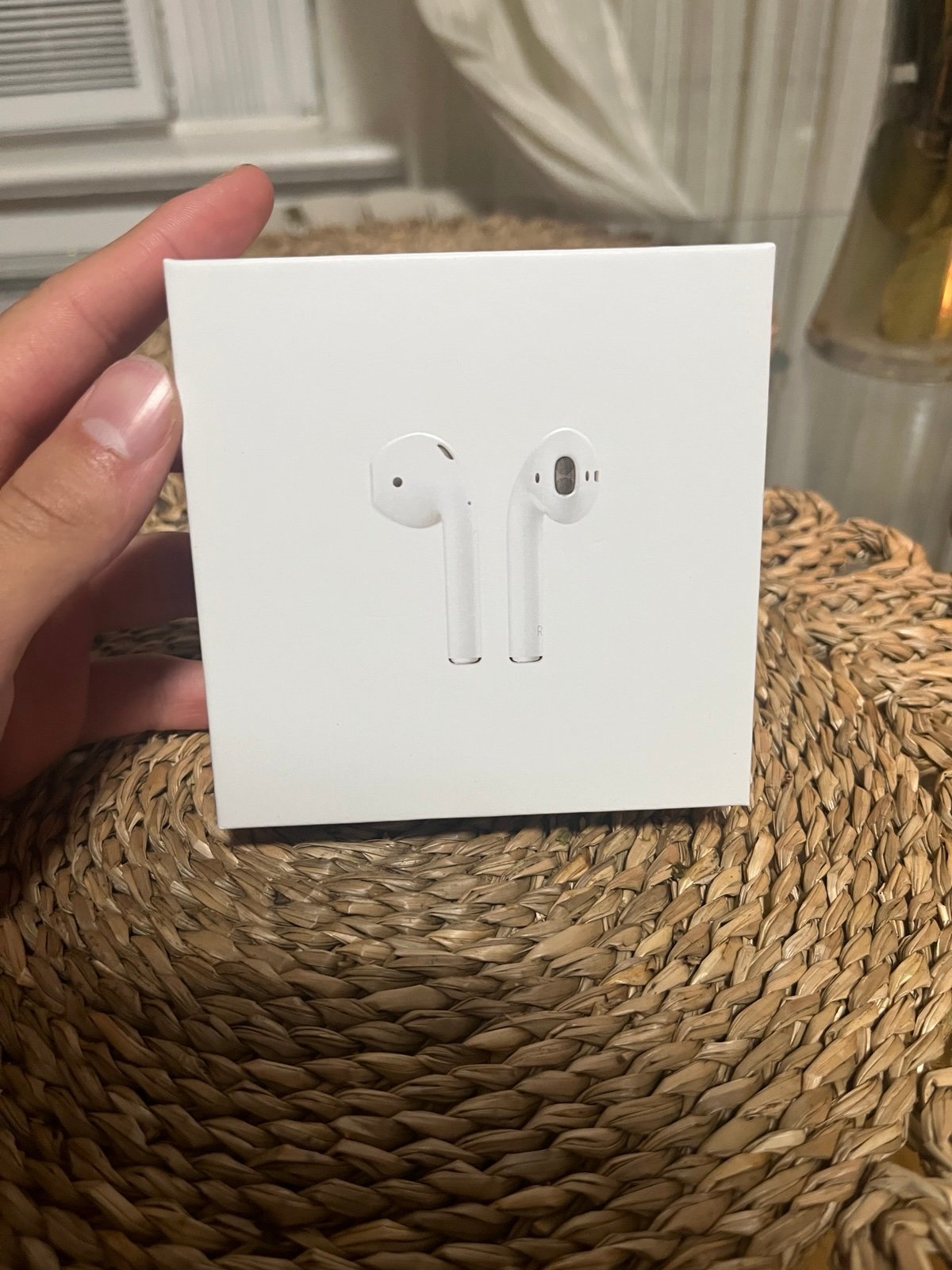 AirPods