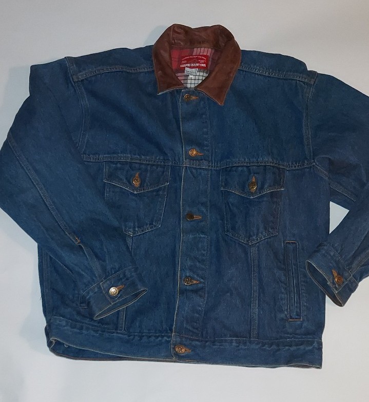 Marlboro Country Store Denim Jacket Leather Collar Blue Jean Men Medium USA Made