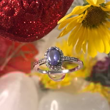 14 karat white gold Tanzanite dia. Ring