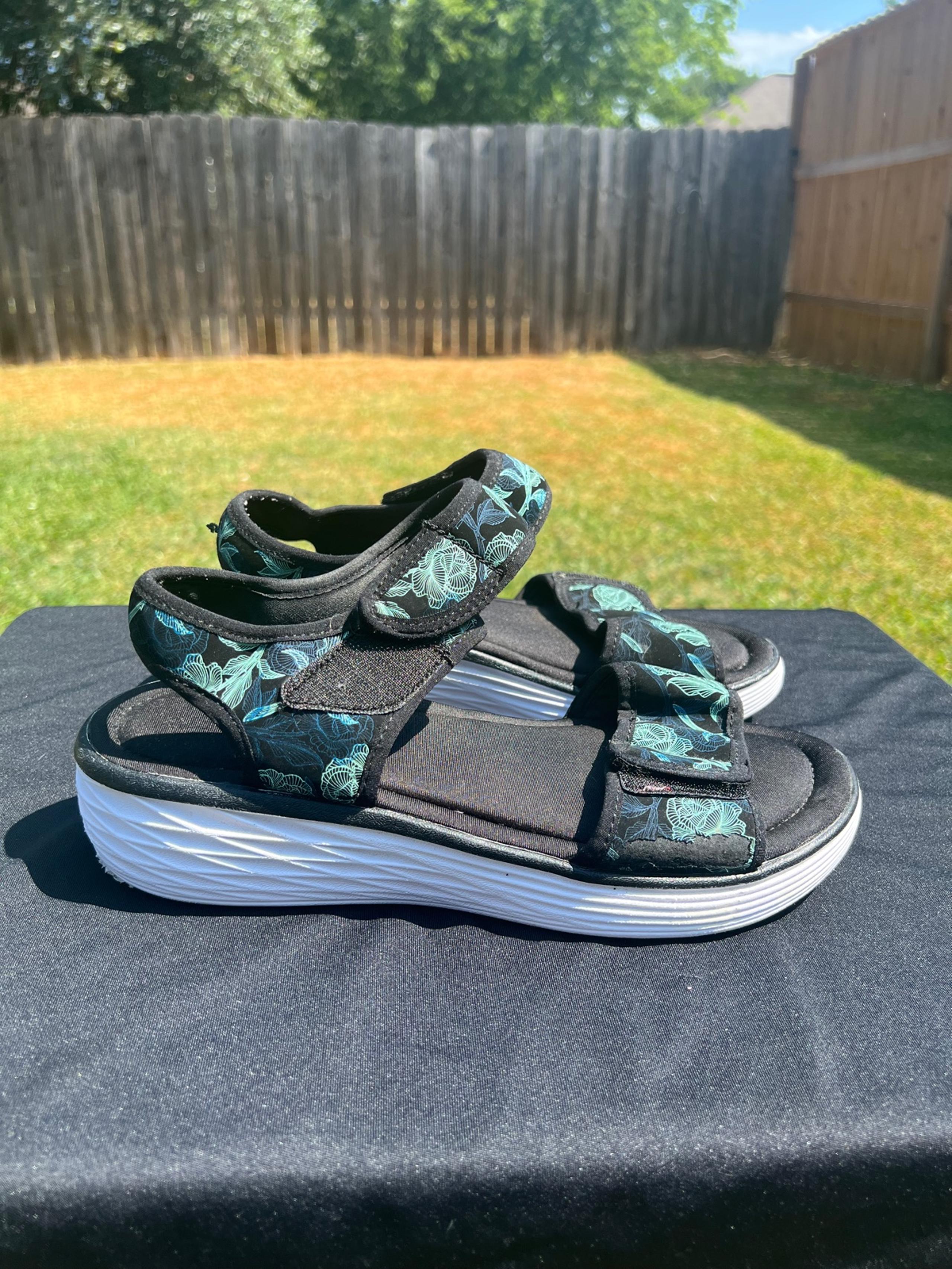 Womens Ryka Nora Wedge Ortholite Memory Foam Sandal size 9.5W