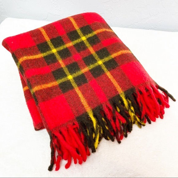 Vintage Faribo Tartan Plaid Throw Wool