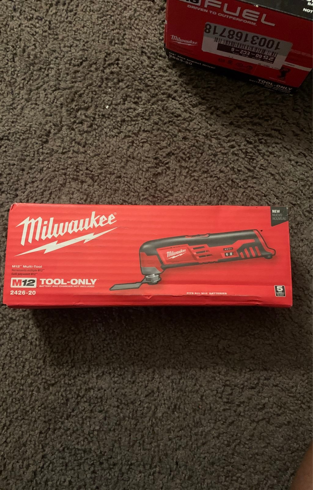 Milwaukee M12