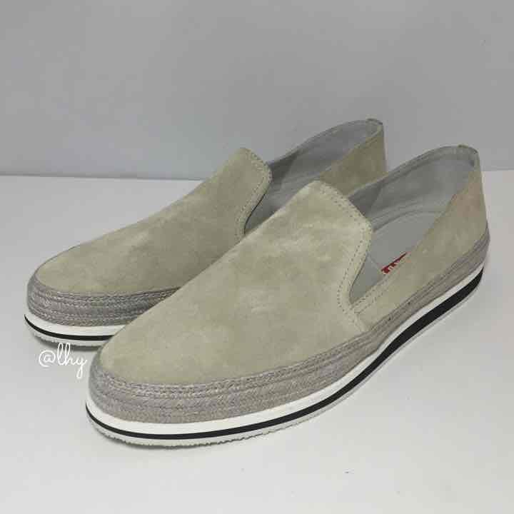 PRADA ESPADRILLE SLIP ON FLATS 39.5