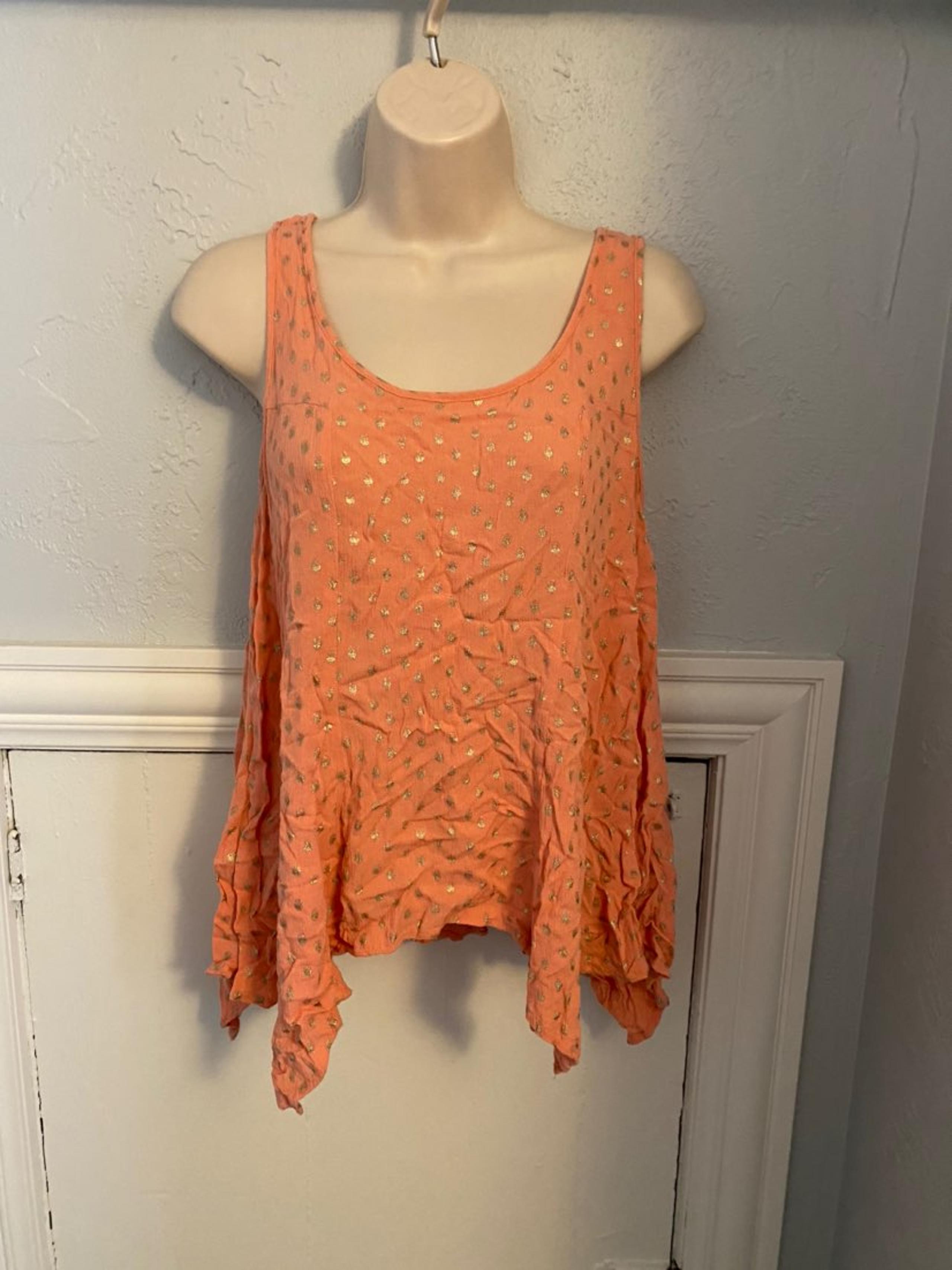 Large Maurices tank top